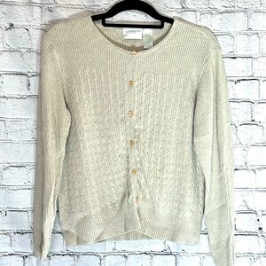 ⭐️ Liz Claiborne vtg cream cable knit long sleeve button-up cardigan women L